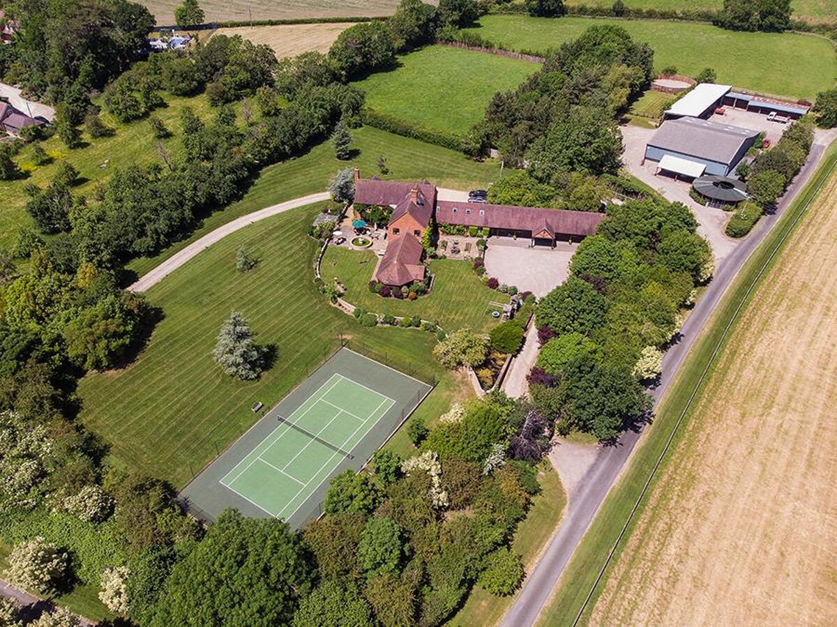 house for sale in Lower Binton, StratforduponAvon, Warwickshire, CV37