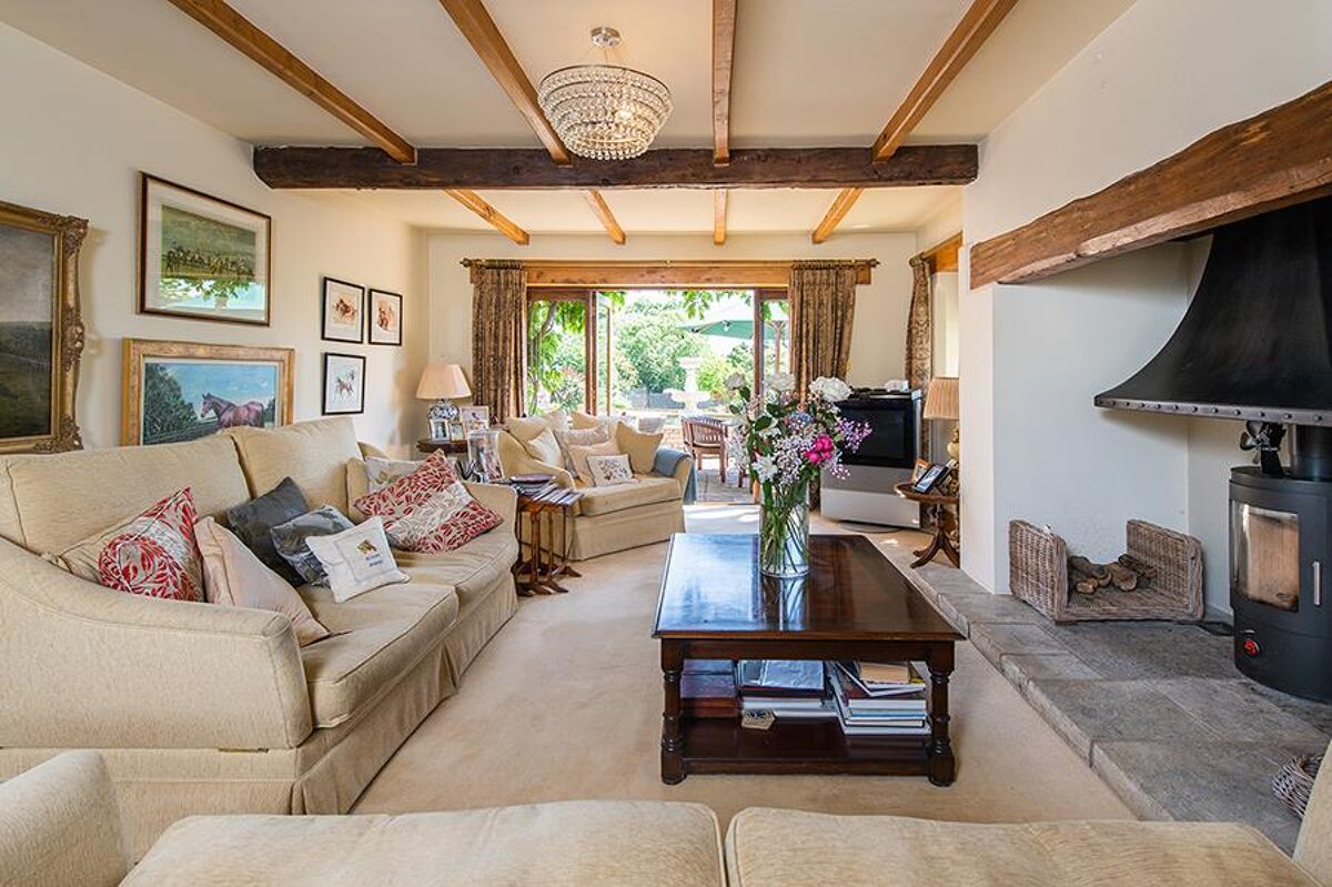 house for sale in Lower Binton, StratforduponAvon, Warwickshire, CV37