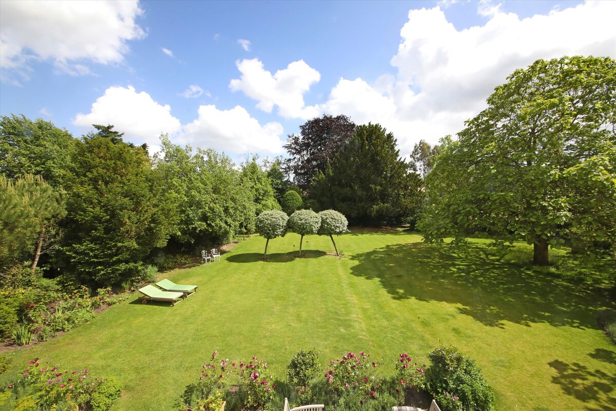 house for sale in North Warnborough, Hook, Hampshire, RG29