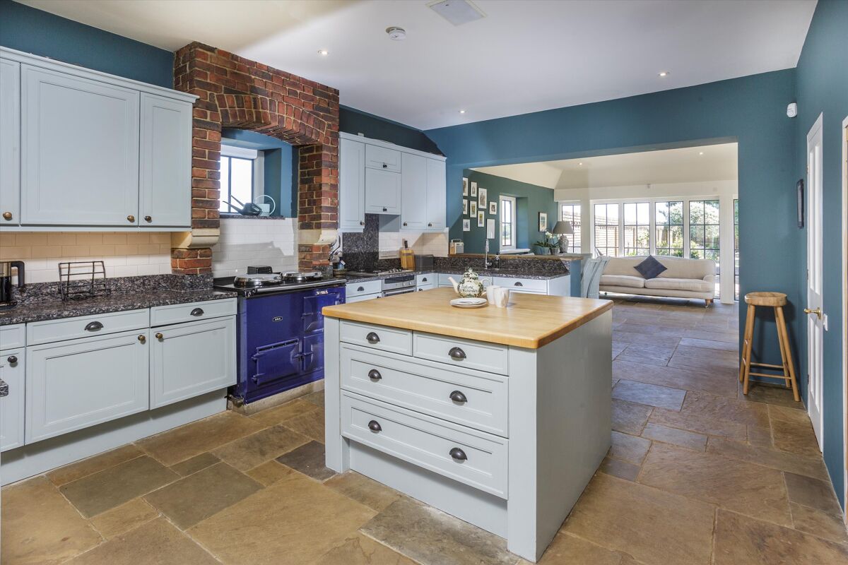 house for sale in Cliveden Road, Taplow, Buckinghamshire, SL6