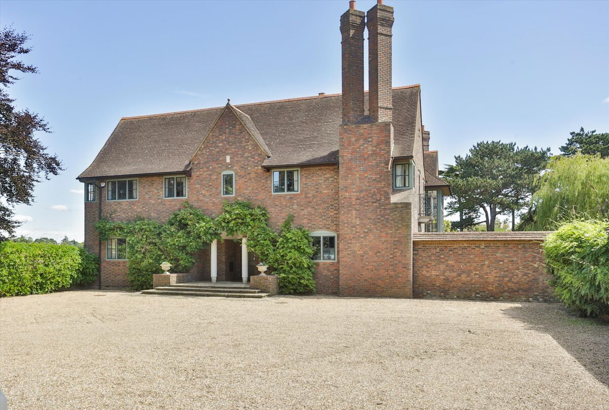 house for sale in Cliveden Road, Taplow, Buckinghamshire, SL6