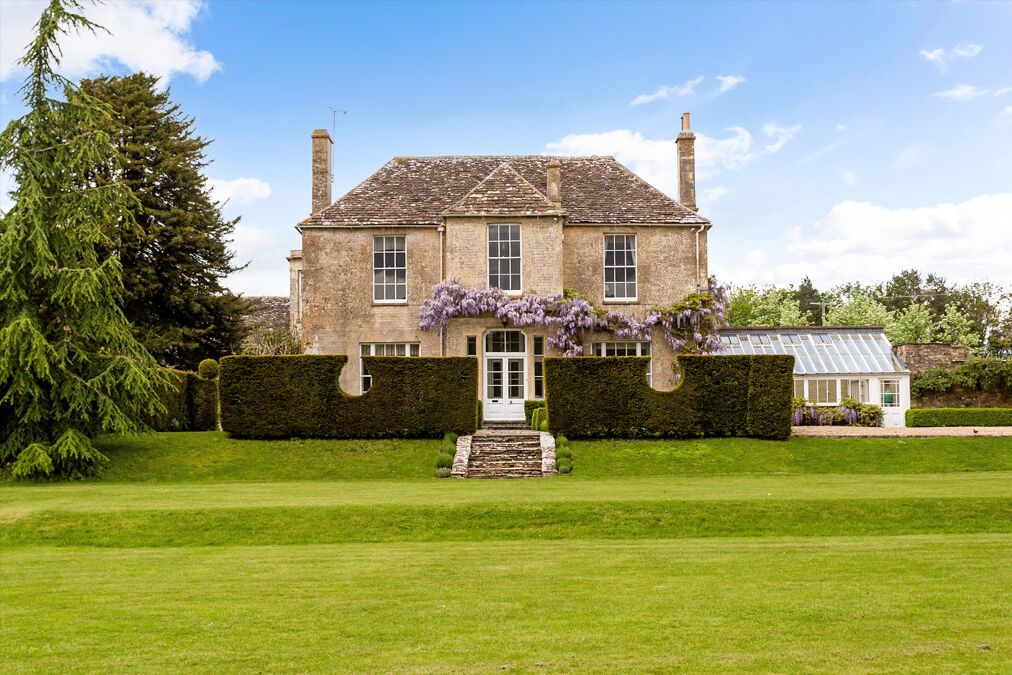 Image of Preston Place, Preston, Cirencester, Gloucestershire, GL7