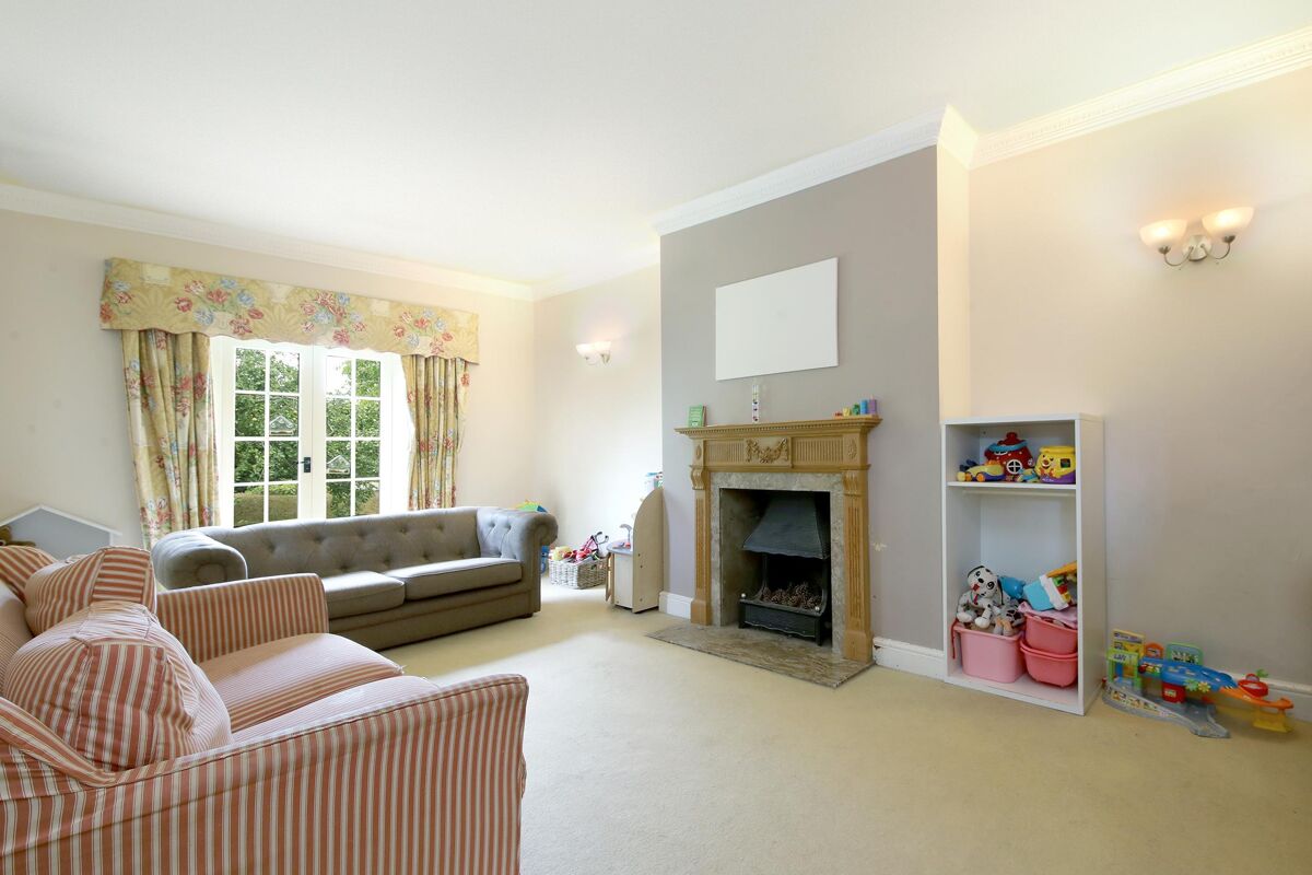 house for sale in Doddershall, Quainton, HP22 CHO012264373 Knight Frank