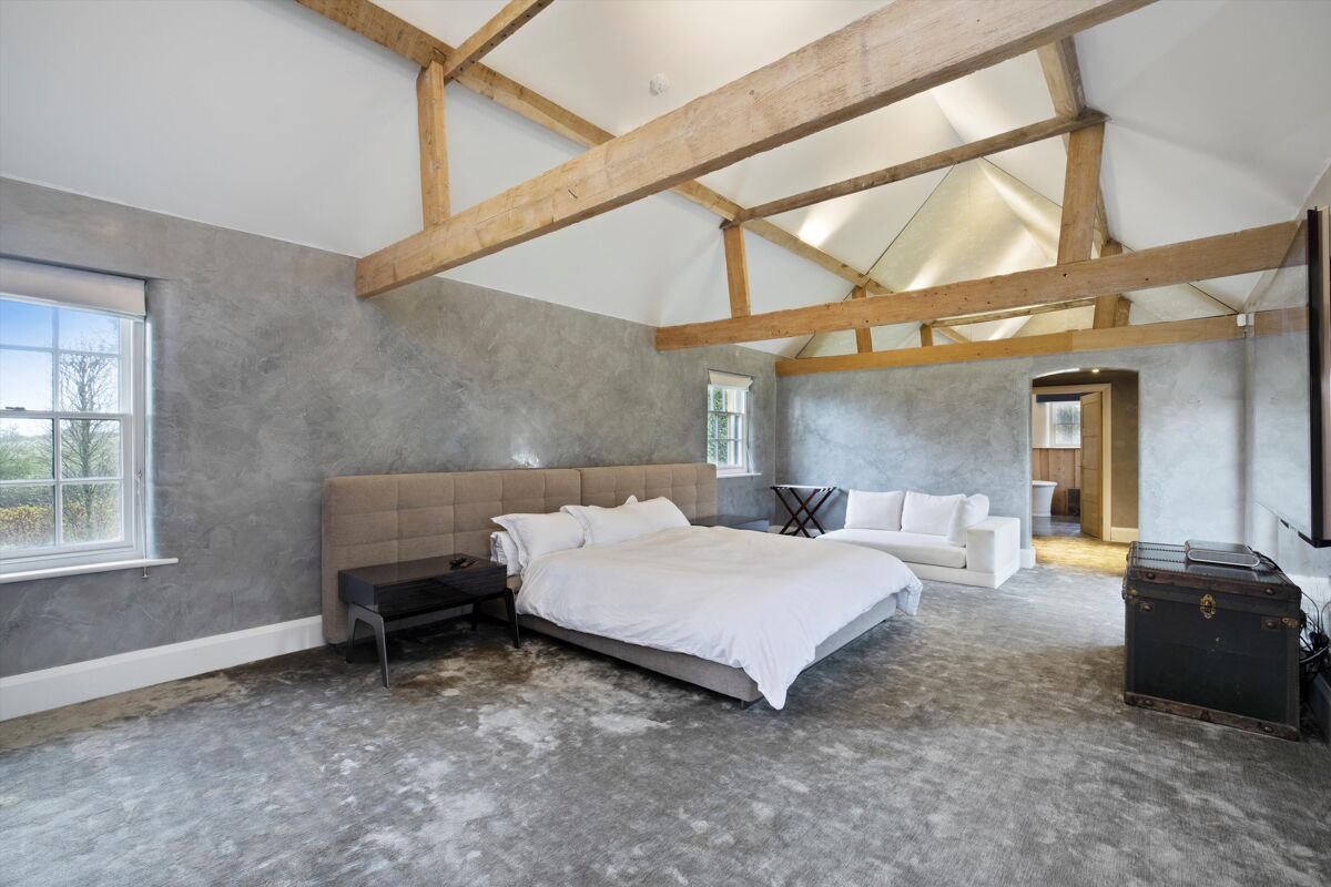 house for sale in Blackmoor, Liss, Hampshire, GU33 CHO012282419