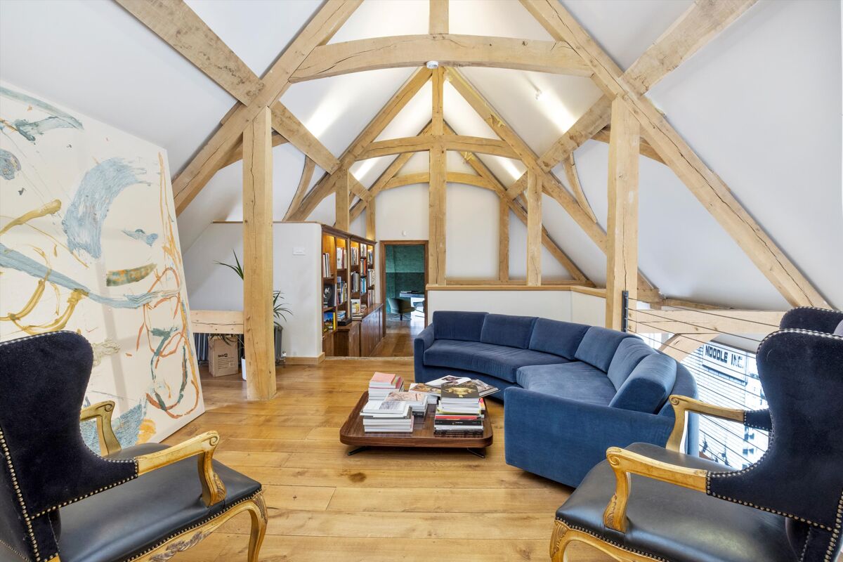 house for sale in Blackmoor, Liss, Hampshire, GU33 CHO012282419