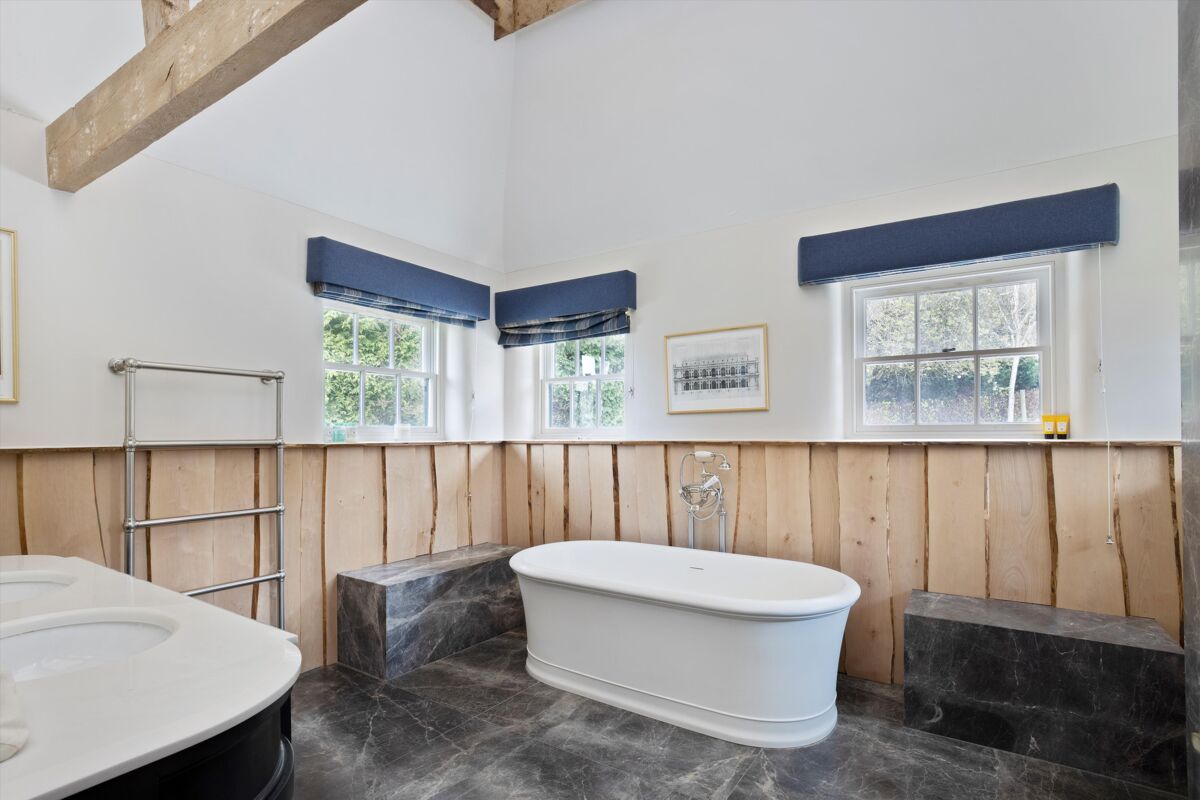 house for sale in Blackmoor, Liss, Hampshire, GU33 CHO012282419