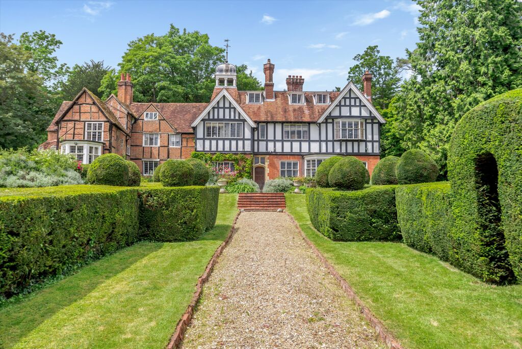 Image of Spring Lane, Cookham Dean, Maidenhead, Berkshire, SL6