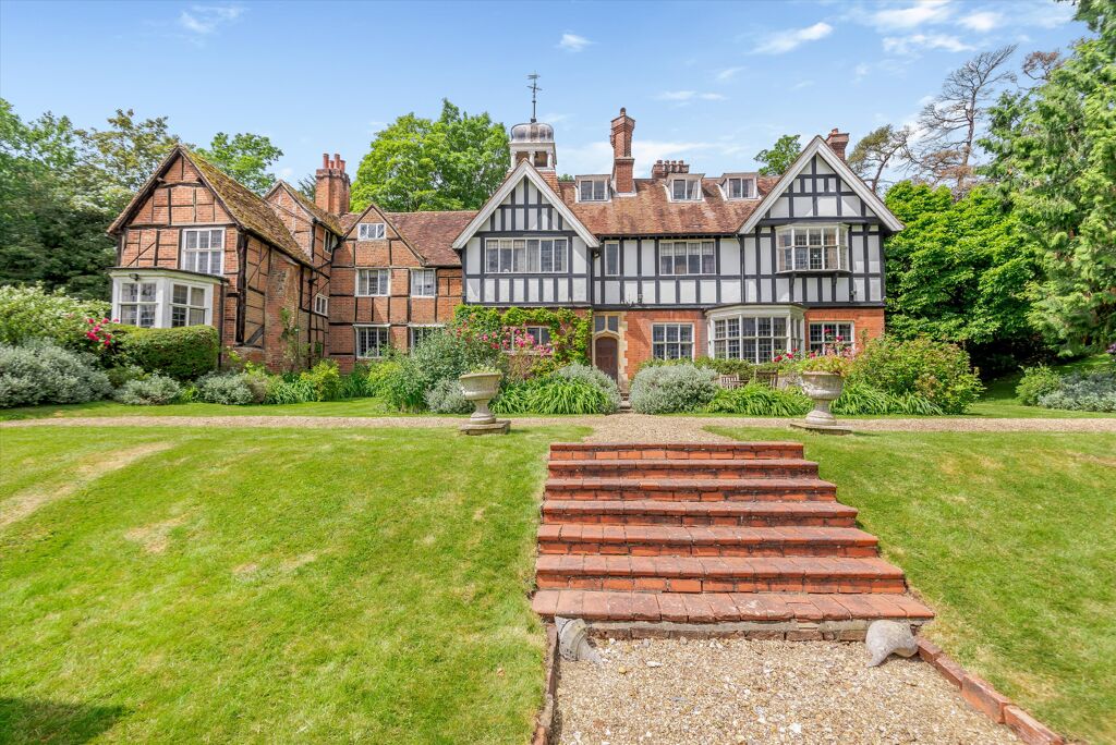 Image of Spring Lane, Cookham Dean, Maidenhead, Berkshire, SL6