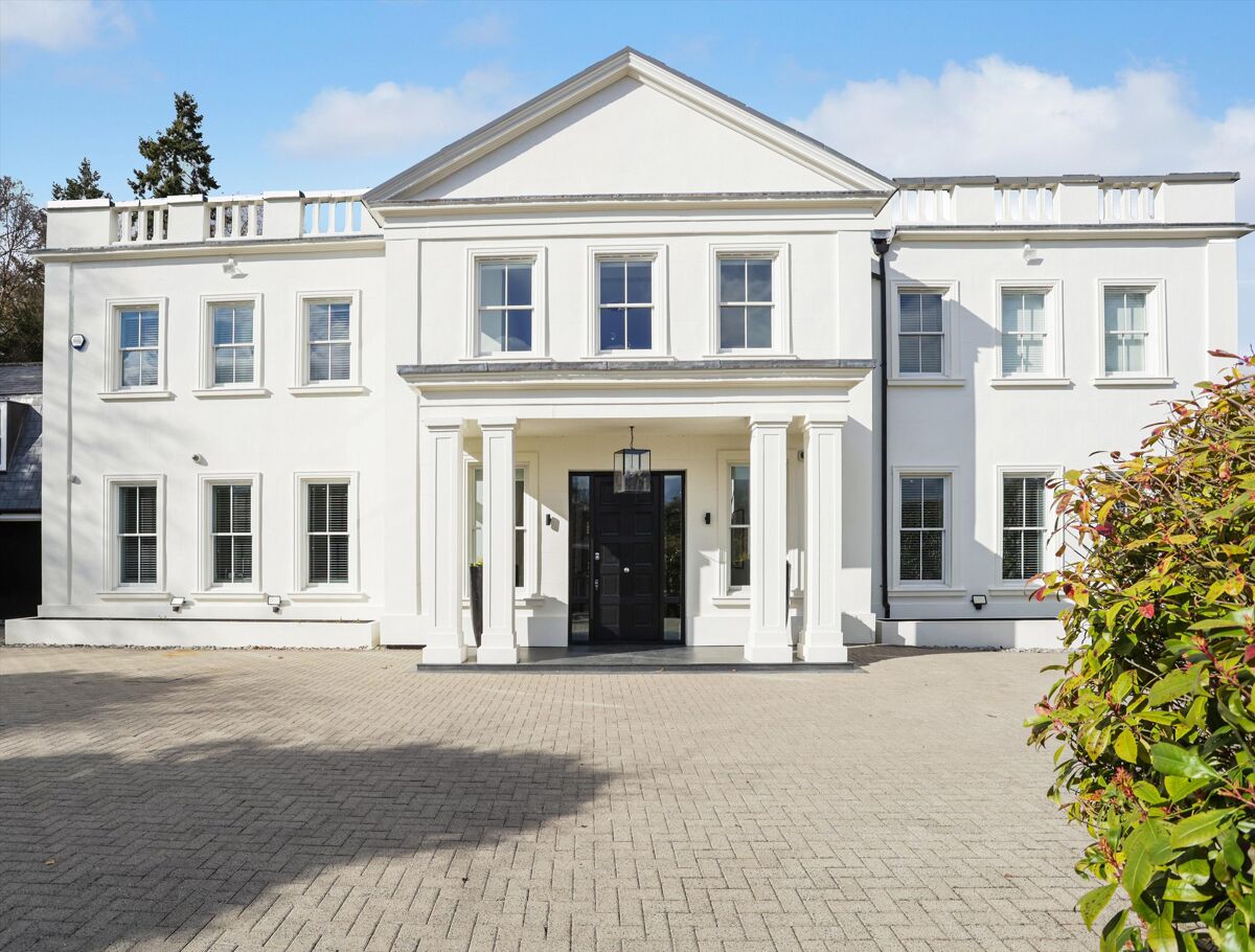 house for sale in Birds Hill Drive, Oxshott, Leatherhead, Surrey, KT22