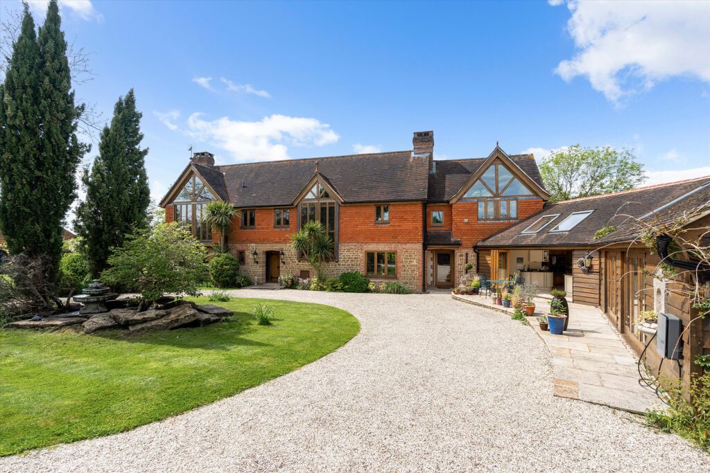 Image of Nowhurst Lane, Slinfold, Horsham, West Sussex, RH12