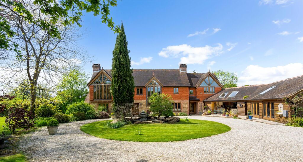 Image of Nowhurst Lane, Slinfold, Horsham, West Sussex, RH12