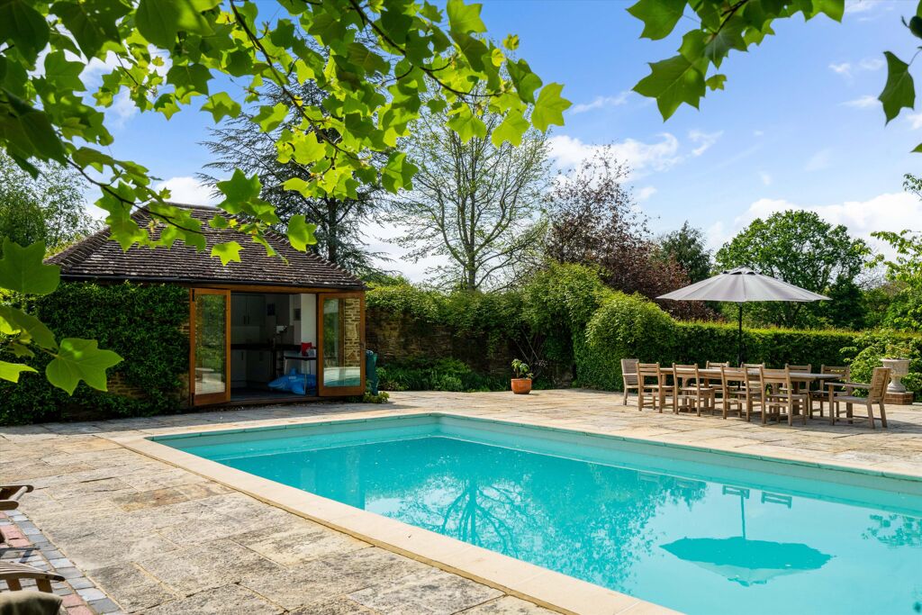 Image of Nowhurst Lane, Slinfold, Horsham, West Sussex, RH12