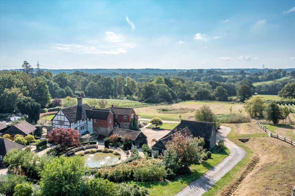 Image of Tanyard Lane, Staplefield, Haywards Heath, West Sussex, RH17
