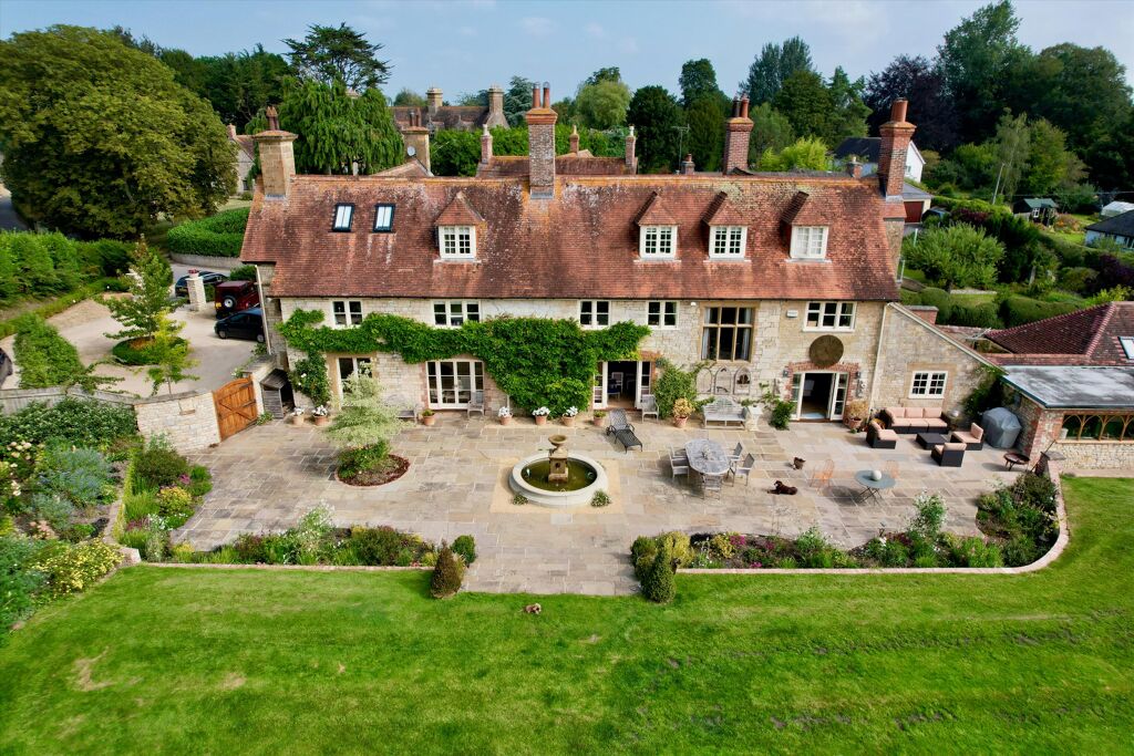 Image of Burton Street, Marnhull, Sturminster Newton, DT10