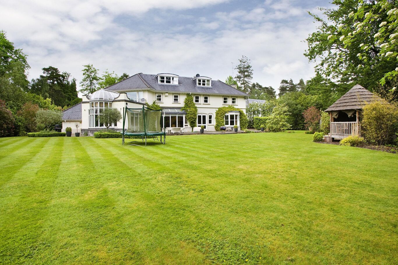 Image of Spring Woods, Wentworth, Virginia Water, Surrey, GU25