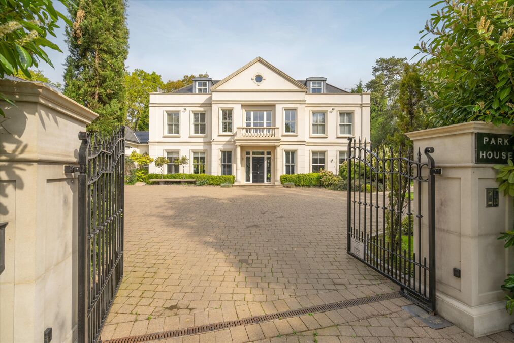 Image of Gorse Hill Road, Wentworth, Virginia Water, Surrey, GU25