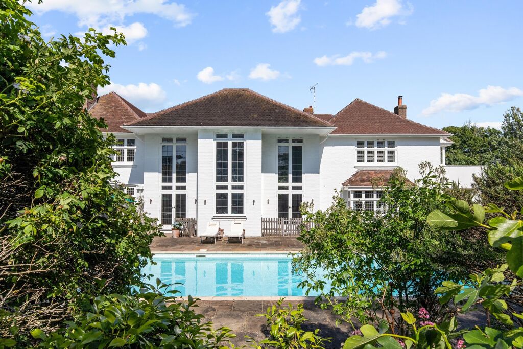 Image of East Preston, Kingston Gorse, Nr Angmering, West Sussex, BN16