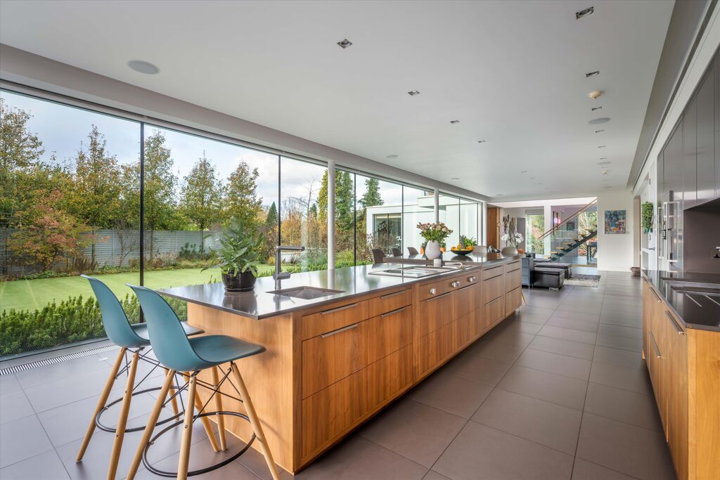 Image of Quarry Road, Oxted, Surrey, RH8