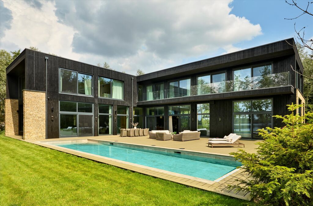 Image of Newfound Reach, Coln Waters, Lechlade, Gloucestershire GL7.