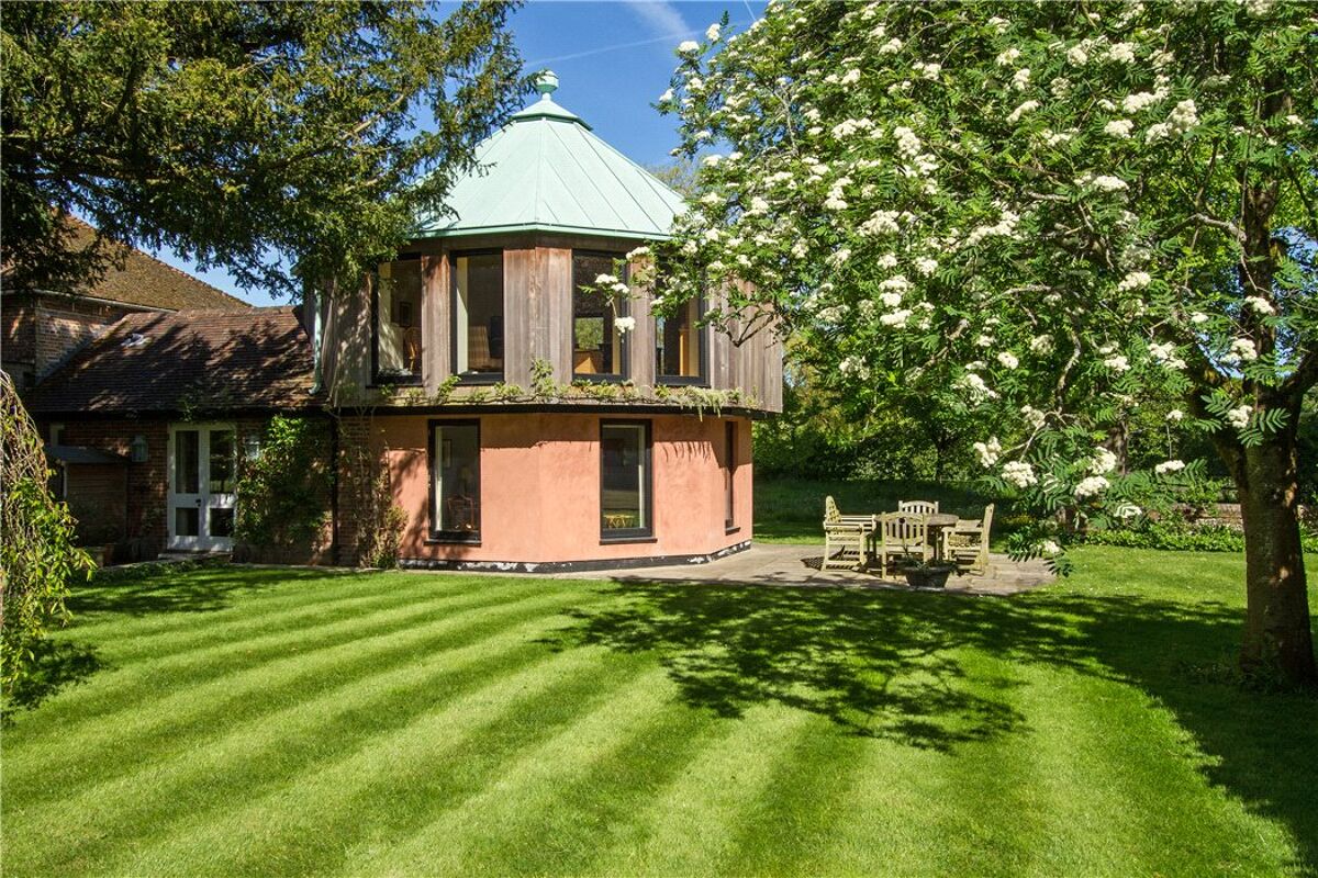 house for sale in Lower Froyle, Alton, Hampshire, GU34 CHO060172