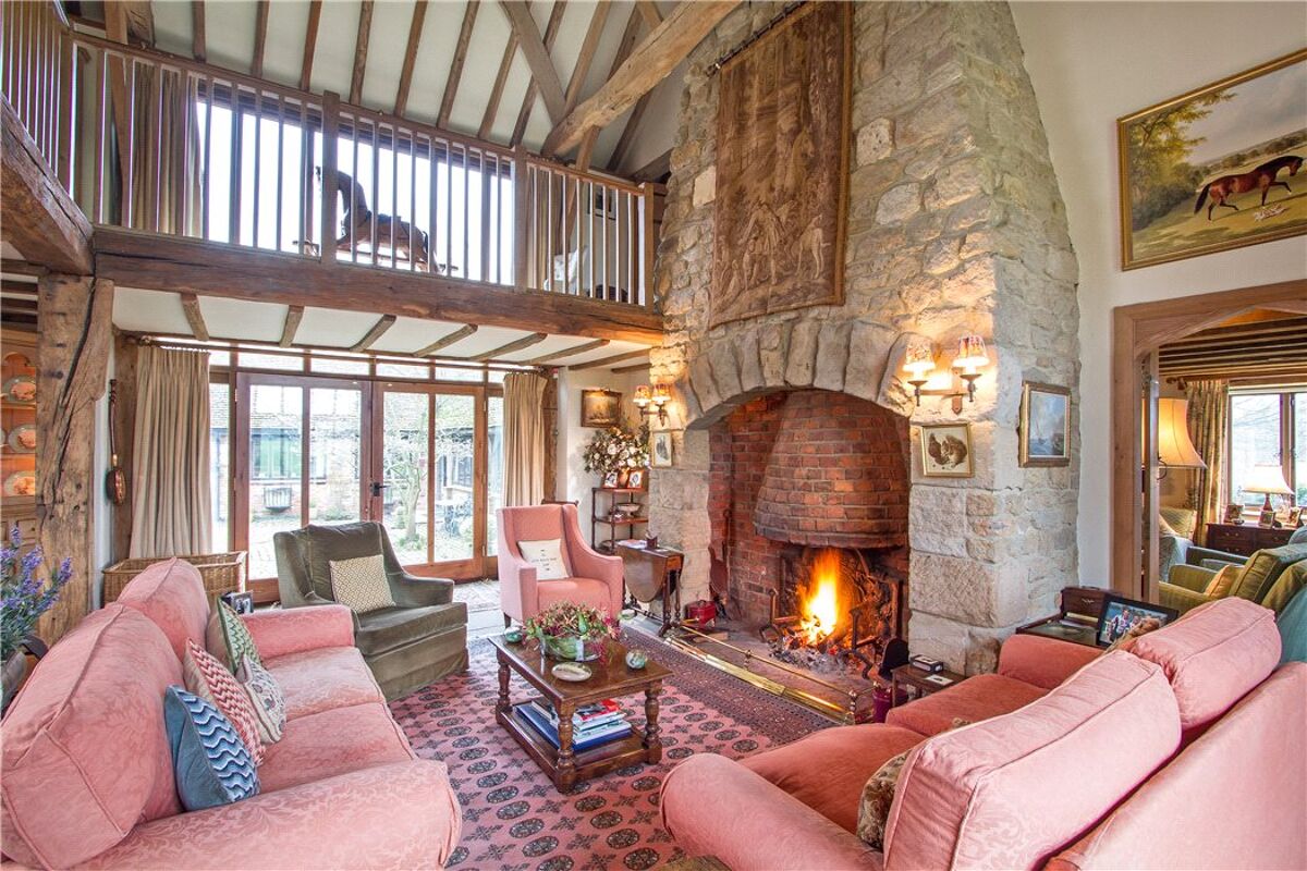 house for sale in Upperton, Petworth, West Sussex, GU28 CHO070417