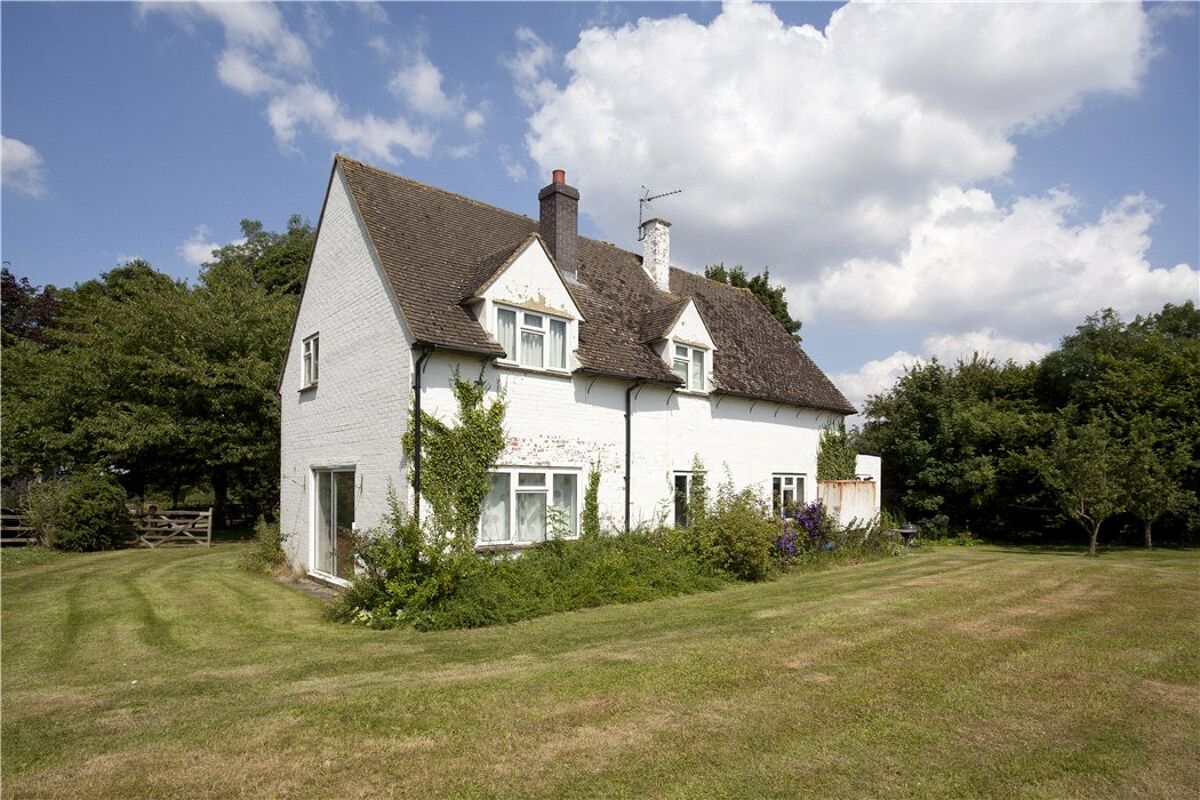 house for sale in Culworth, Banbury, Northamptonshire, OX17 CHO070488