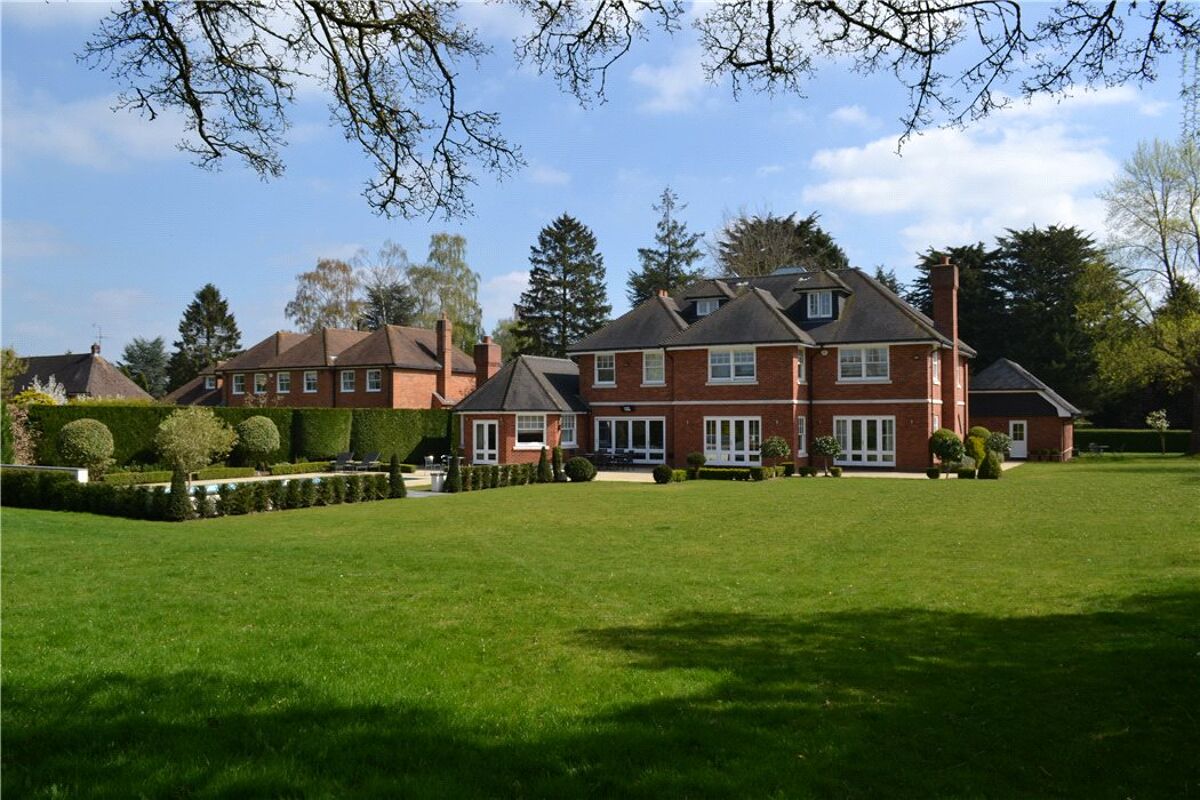 house for sale in Satwell Close, Rotherfield Greys, HenleyOnThames