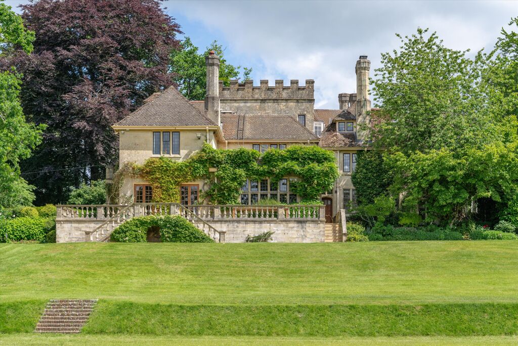 Image of Hurstbourne Tarrant, Andover, Hampshire, SP11