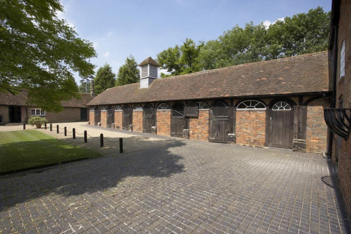 house for sale in Park Road, Toddington, Dunstable, Bedfordshire, LU5