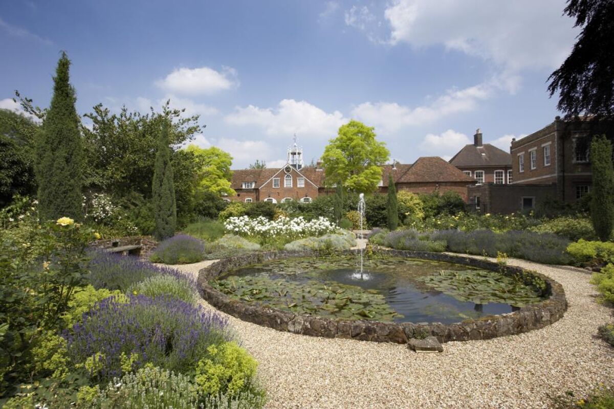 house for sale in Park Road, Toddington, Dunstable, Bedfordshire, LU5