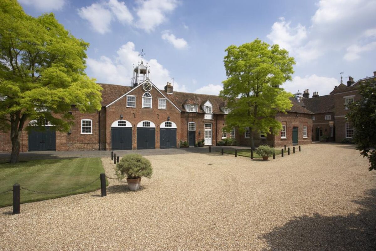 house for sale in Park Road, Toddington, Dunstable, Bedfordshire, LU5