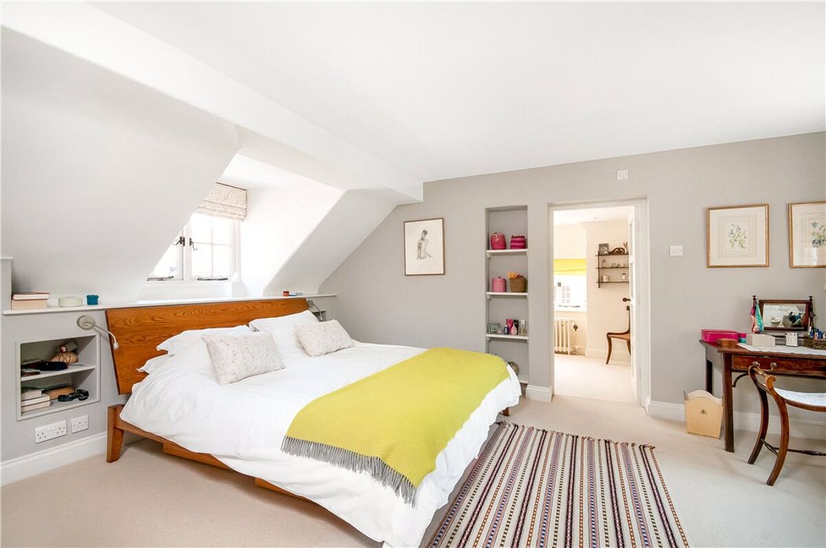 house for sale in Steventon, Basingstoke, Hampshire, RG25 CHO110113