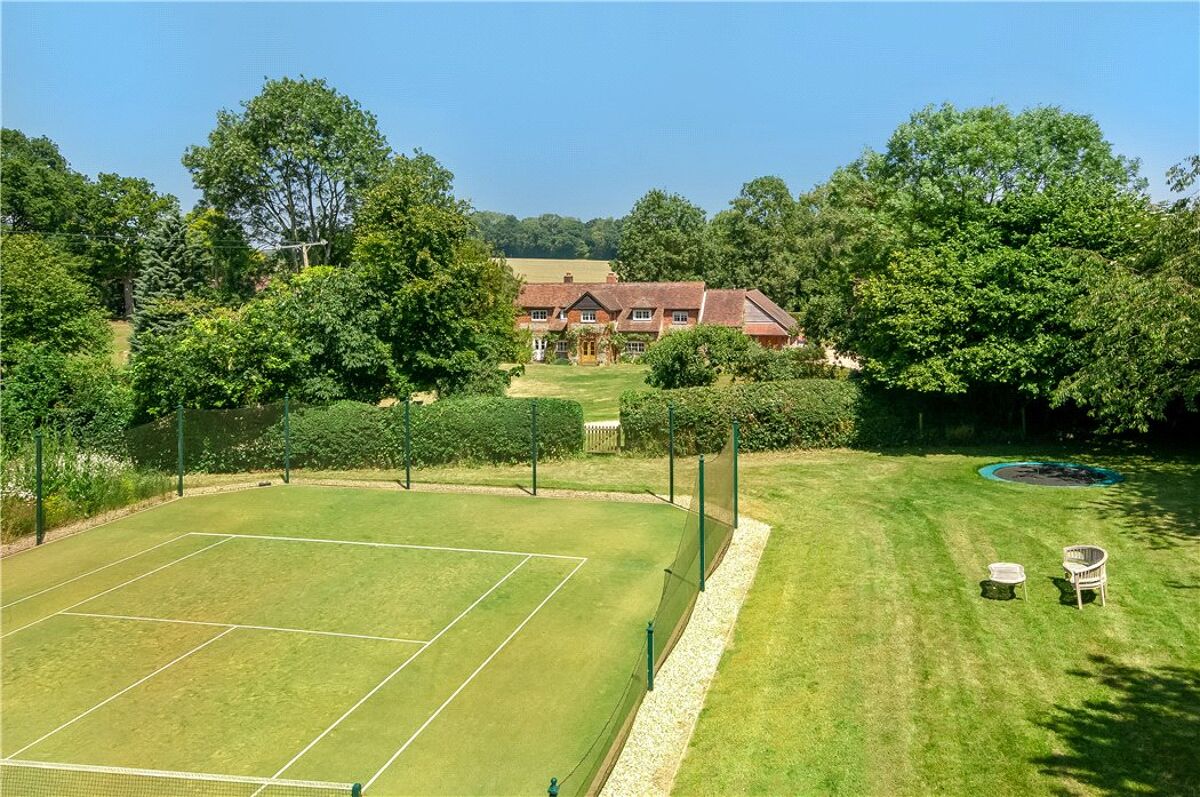 house for sale in Steventon, Basingstoke, Hampshire, RG25 CHO110113