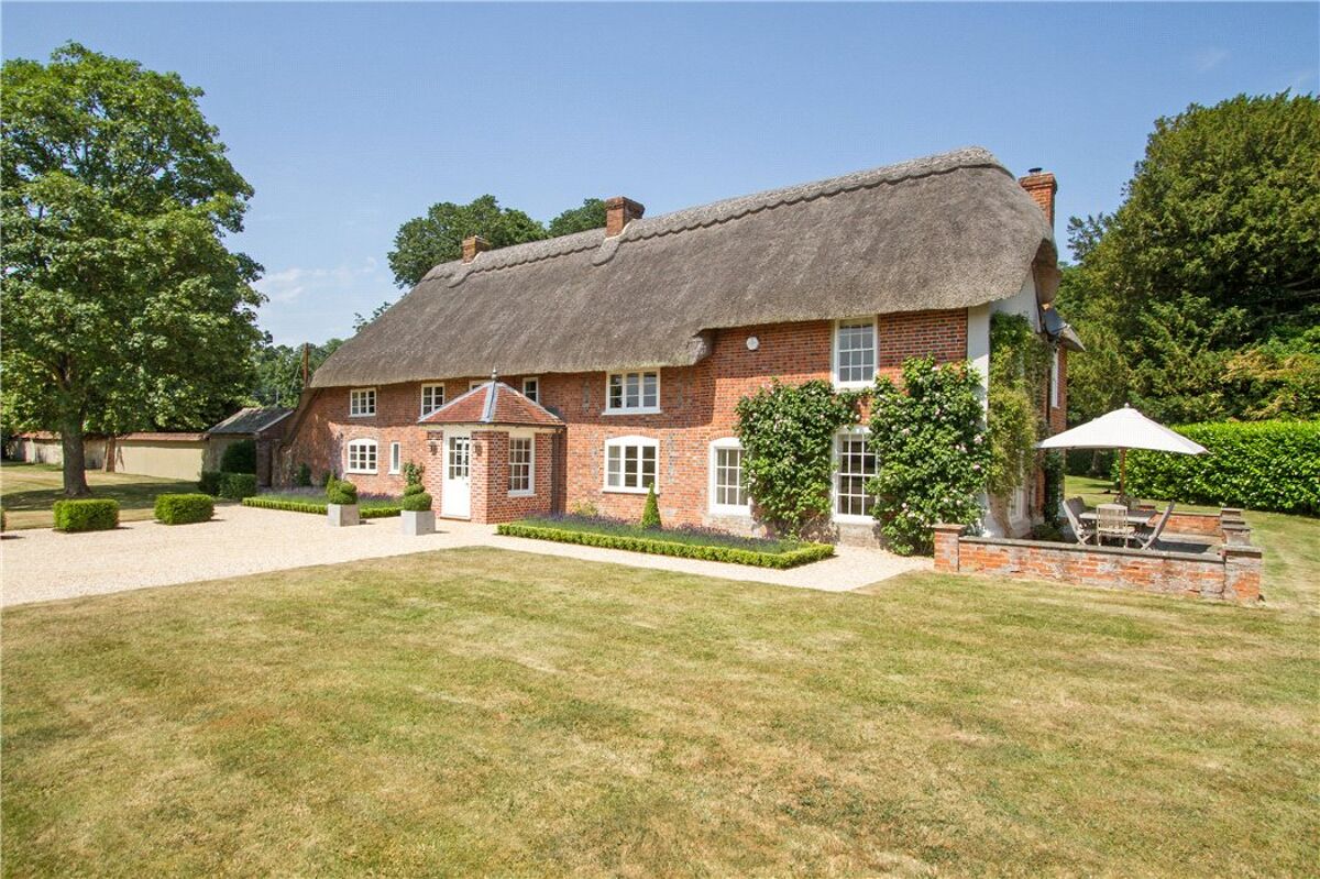 house for sale in Longparish, Andover, Hampshire, SP11 CHO110118