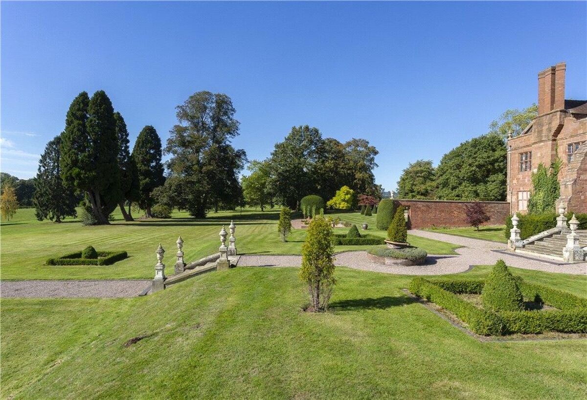 house for sale in Hillhampton, Great Witley, Worcestershire, WR6