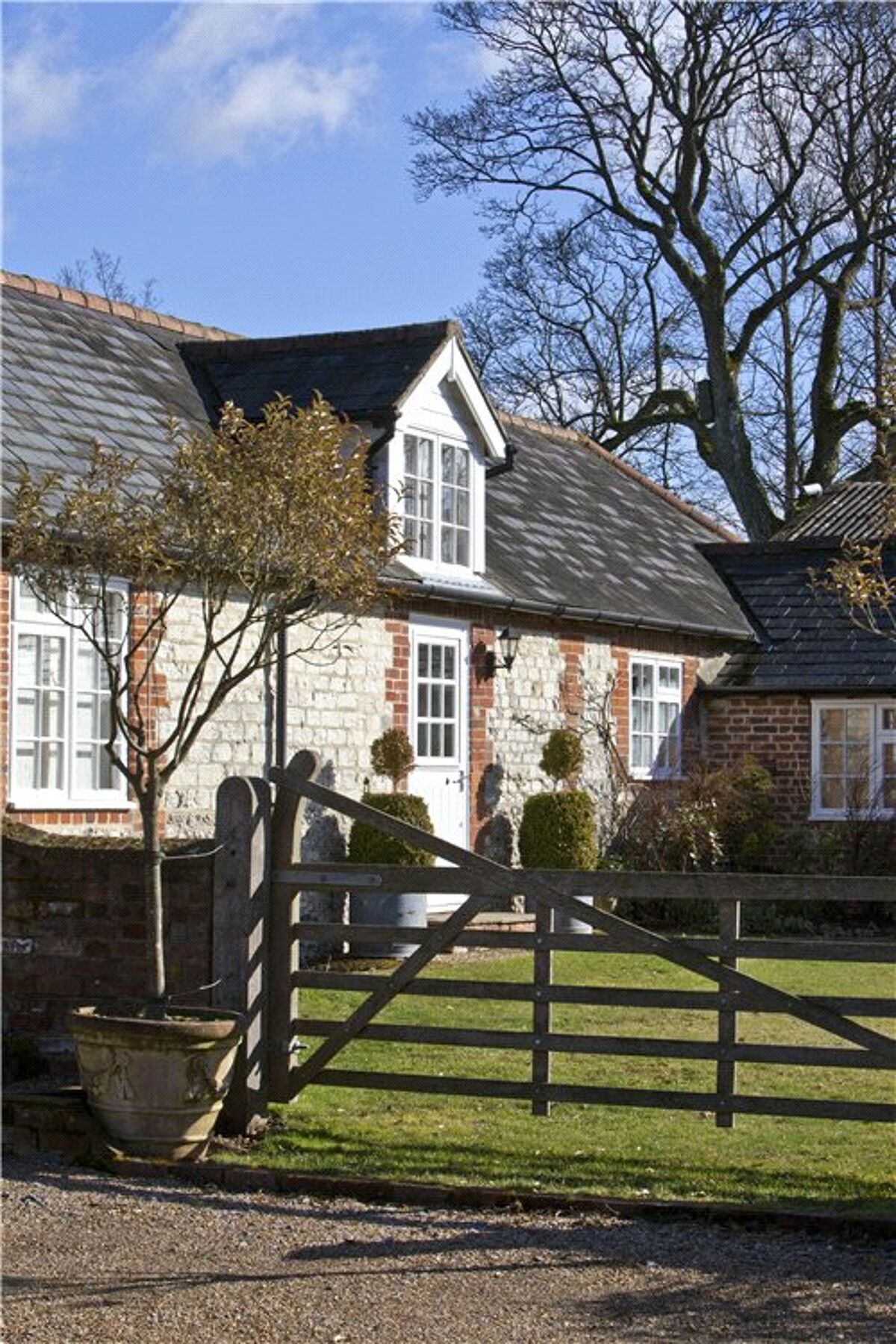 house for sale in Froxfield, Petersfield, Hampshire, GU32 CHO110362