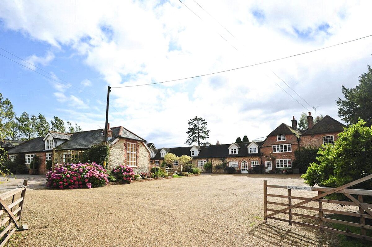 house for sale in Froxfield, Petersfield, Hampshire, GU32 CHO110362