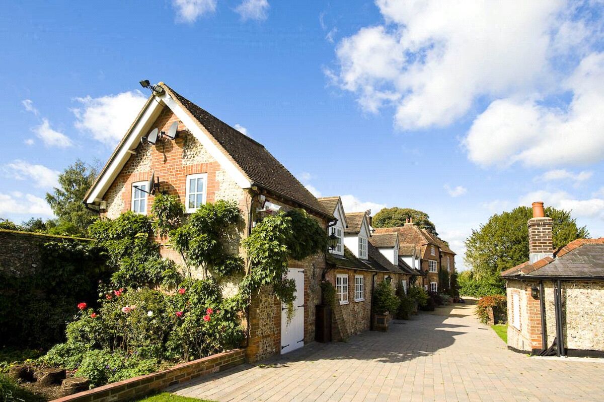 house for sale in Froxfield, Petersfield, Hampshire, GU32 CHO110362