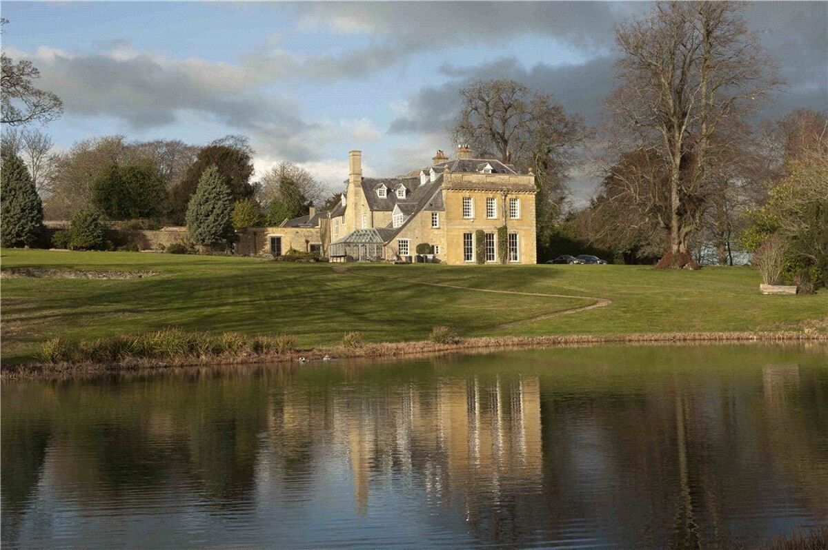 house for sale in Broadwell, MoretonInMarsh, Gloucestershire , GL56