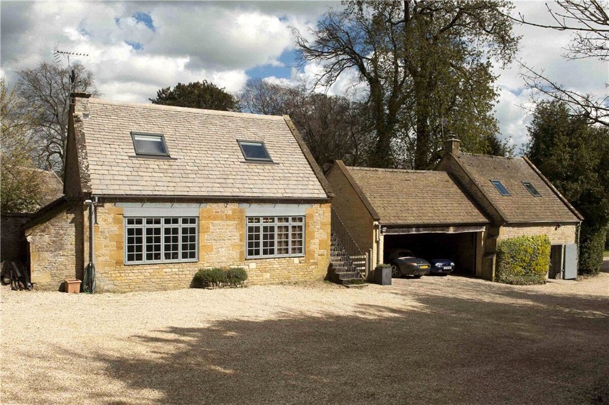 house for sale in Broadwell, MoretonInMarsh, Gloucestershire , GL56