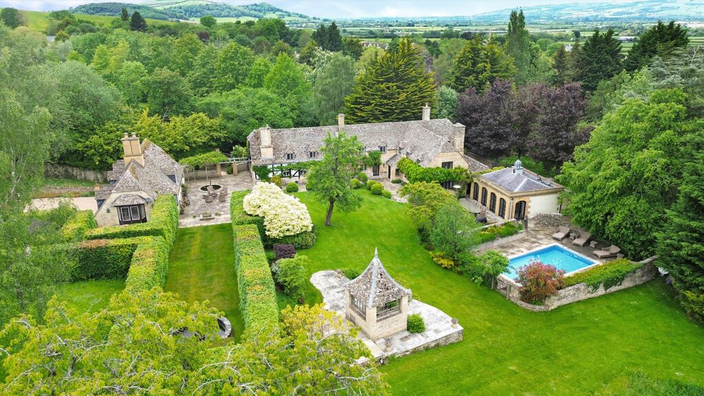 Image of Gopshill Lane, Gretton, Cheltenham, Gloucestershire, GL54