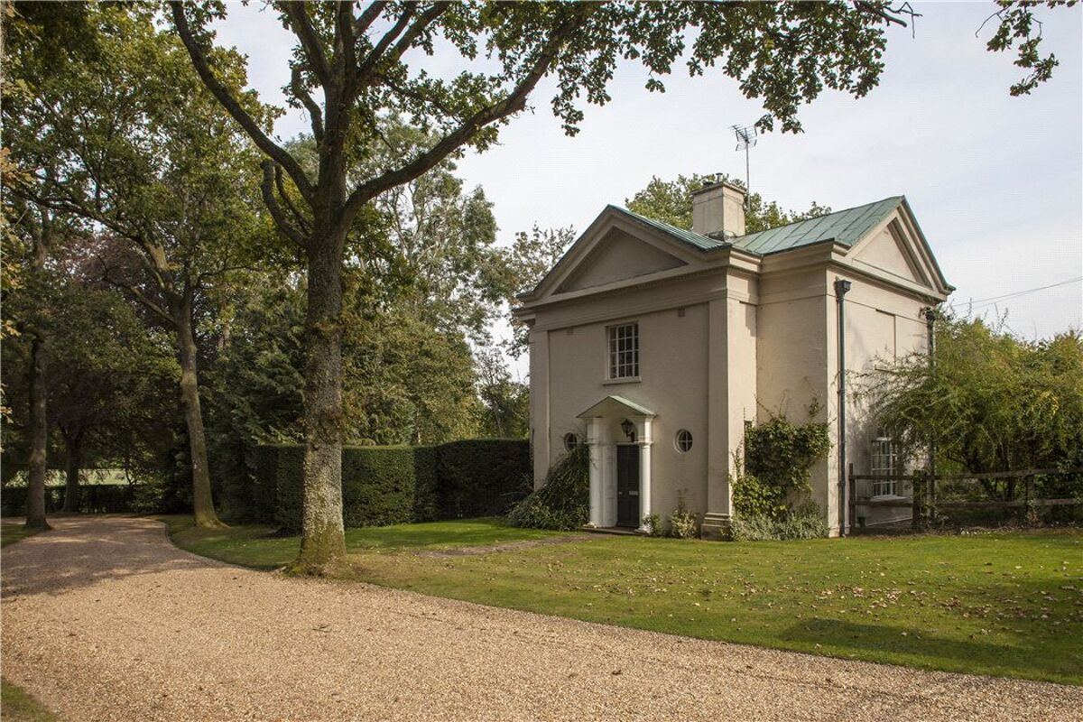 house for sale in Froyle Road, Shalden, Alton, Hampshire, GU34