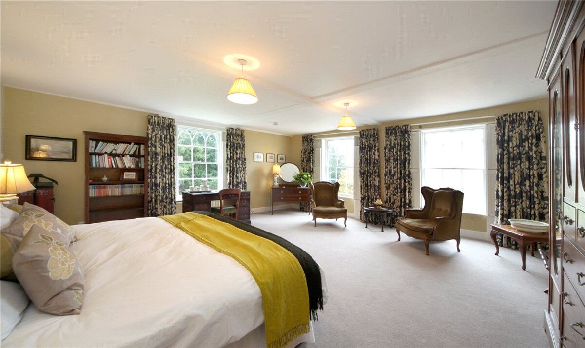 house for sale in Stanstead Abbotts, Ware, Hertfordshire, SG12