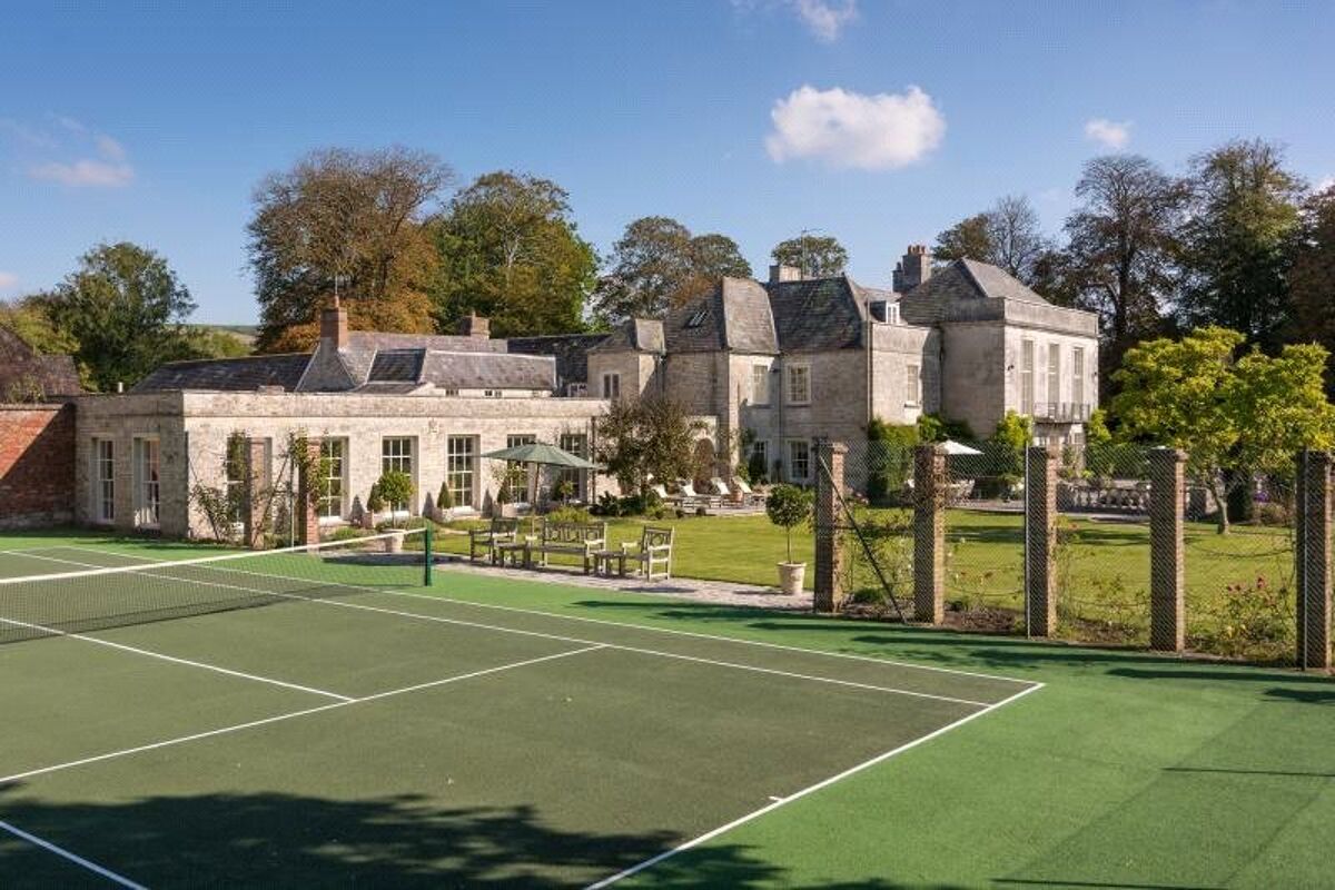 house for sale in Church Street, Weymouth, Dorset, DT3 CHO130437