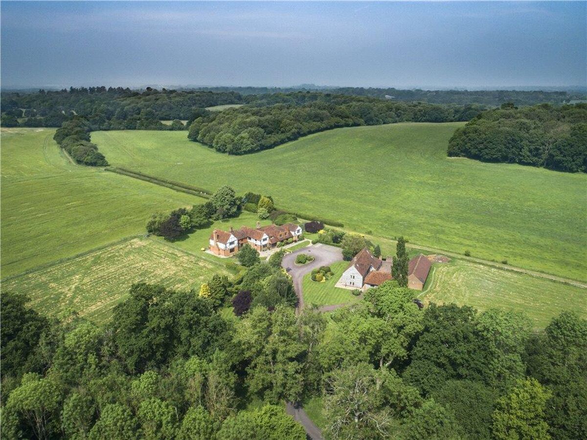 house for sale in Baynards Park, Cranleigh, Surrey, GU6 CHO130501 Knight Frank