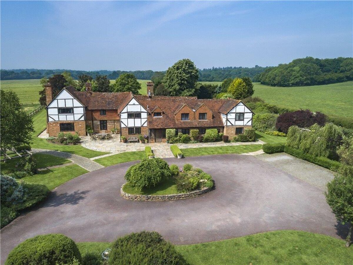 house for sale in Baynards Park, Cranleigh, Surrey, GU6 CHO130501