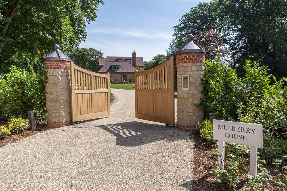 house for sale in Durford Wood, Petersfield, Hampshire, GU31