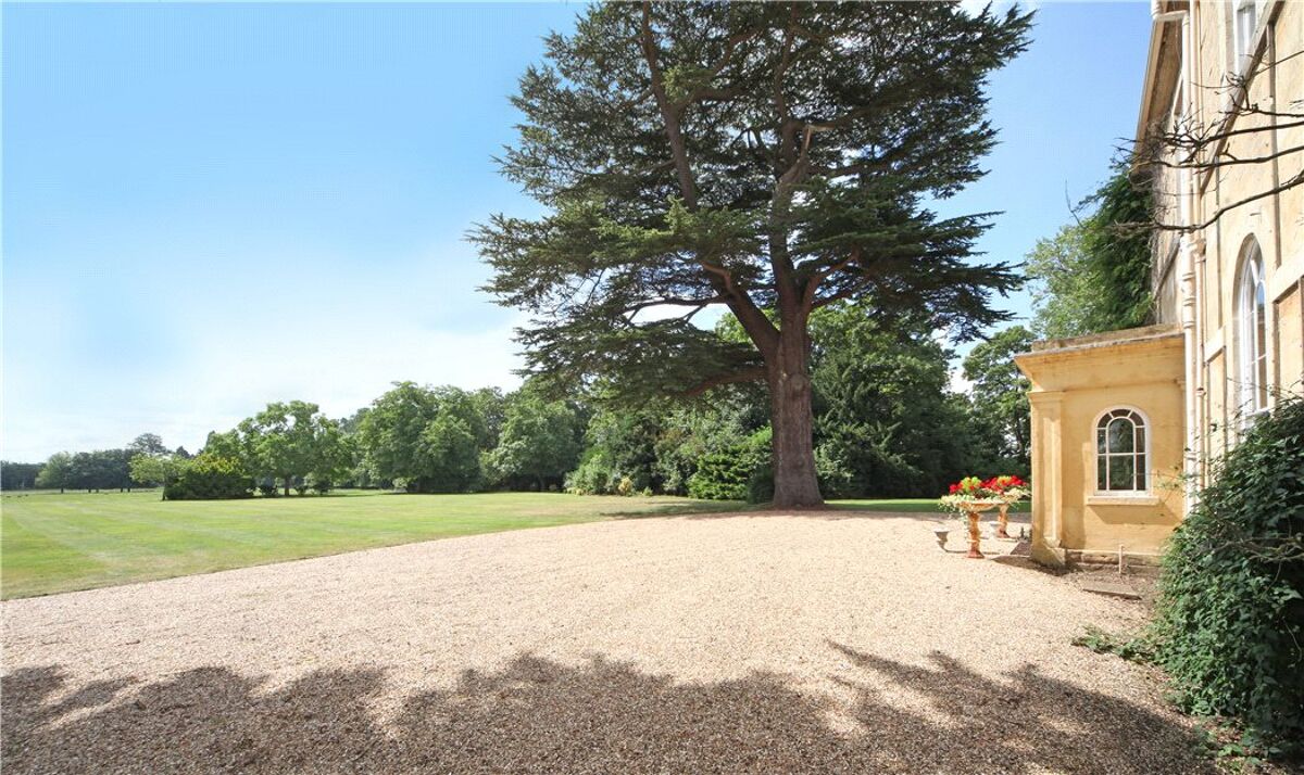 house for sale in Lathbury, Newport Pagnell, Buckinghamshire, MK16