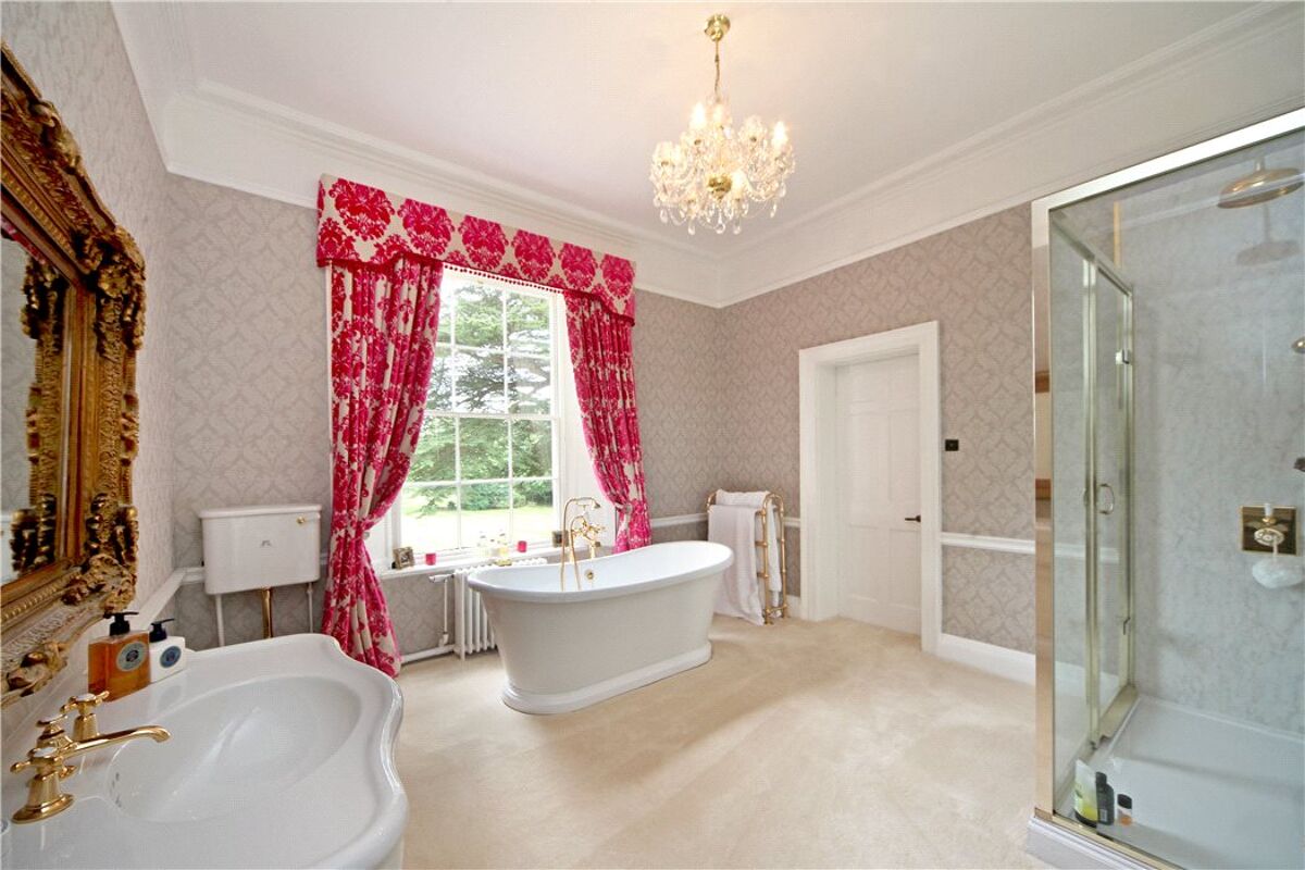 house for sale in Lathbury, Newport Pagnell, Buckinghamshire, MK16