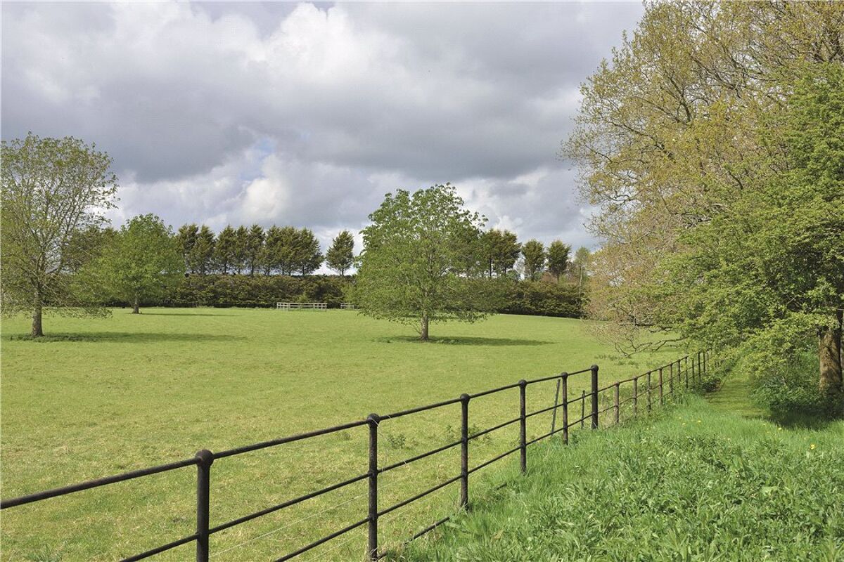house for sale in Longburton, Sherborne, Dorset, DT9 CHO130586